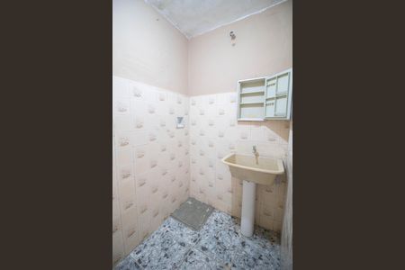 Casa para alugar com 50m², 1 quarto e 1 vaga Casa para alugar com 50m², 1 quarto e 1 vagaÁREA DE SERVIÇO