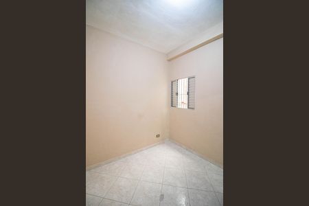 Casa para alugar com 50m², 1 quarto e 1 vaga Casa para alugar com 50m², 1 quarto e 1 vagaQUARTO