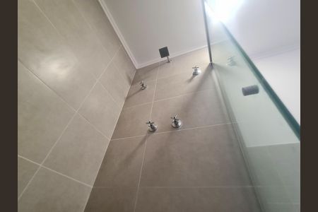 Apartamento para alugar com 49m², 2 quartos e 1 vaga Apartamento para alugar com 49m², 2 quartos e 1 vagaBanheiro social