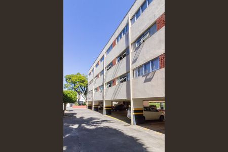 Apartamento à venda com 62m², 2 quartos e 1 vaga Apartamento à venda com 62m², 2 quartos e 1 vagaFachada Bloco