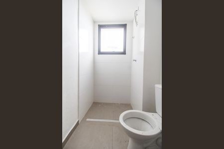 Banheiro da Suíte de apartamento à venda com 2 quartos, 59m² em Jardim Maria Helena, Barueri