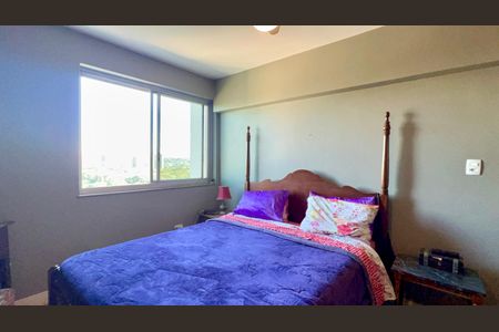 Apartamento para alugar com 163m², 3 quartos e 2 vagas Apartamento para alugar com 163m², 3 quartos e 2 vagasSuite