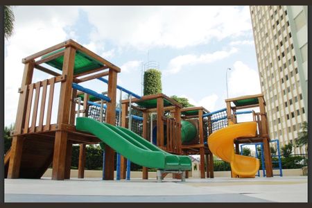 Playground de apartamento para alugar com 3 quartos, 163m² em Alto de Pinheiros, São Paulo
