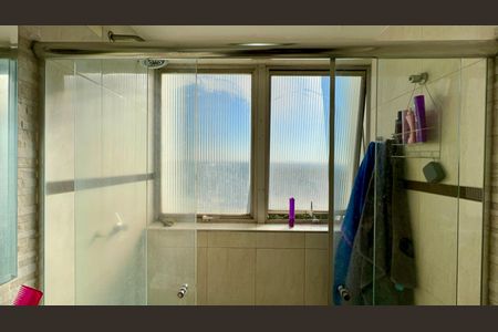 Apartamento para alugar com 163m², 3 quartos e 2 vagas Apartamento para alugar com 163m², 3 quartos e 2 vagasBanheiro