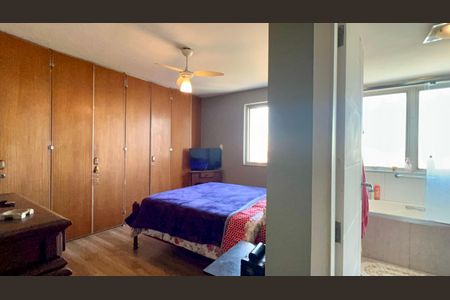 Apartamento para alugar com 163m², 3 quartos e 2 vagas Apartamento para alugar com 163m², 3 quartos e 2 vagasSuite
