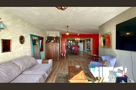 Apartamento para alugar com 163m², 3 quartos e 2 vagas Apartamento para alugar com 163m², 3 quartos e 2 vagasSala