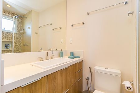 Apartamento para alugar com 55m², 2 quartos e 1 vaga Apartamento para alugar com 55m², 2 quartos e 1 vagaBanheiro - Suíte