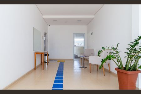 Apartamento para alugar com 55m², 2 quartos e 1 vaga Apartamento para alugar com 55m², 2 quartos e 1 vagaHall social