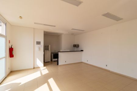 Apartamento para alugar com 55m², 2 quartos e 1 vaga Apartamento para alugar com 55m², 2 quartos e 1 vagaSalão de Festas