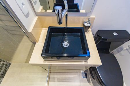 Apartamento para alugar com 55m², 2 quartos e 1 vaga Apartamento para alugar com 55m², 2 quartos e 1 vagaDetalhe Banheiro - Social