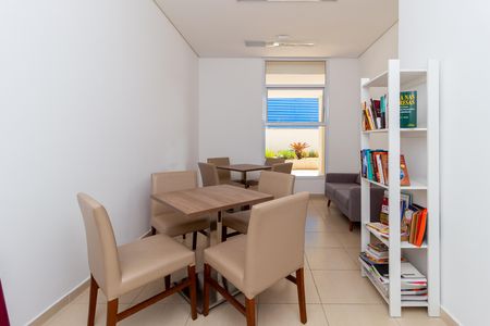 Apartamento para alugar com 55m², 2 quartos e 1 vaga Apartamento para alugar com 55m², 2 quartos e 1 vagaSala de Estudos