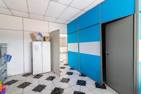 Casa para alugar com 300m², 2 quartos e 7 vagas Casa para alugar com 300m², 2 quartos e 7 vagasQuarto