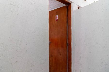 Banheiros de casa para alugar com 2 quartos, 300m² em Imirim, São Paulo