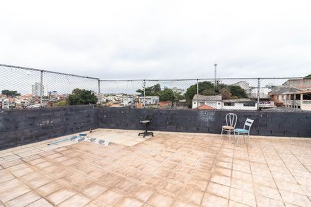 Casa para alugar com 300m², 2 quartos e 7 vagas Casa para alugar com 300m², 2 quartos e 7 vagasCobertura / Quintal