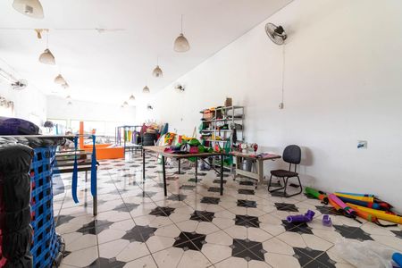 Salão de casa para alugar com 2 quartos, 300m² em Imirim, São Paulo