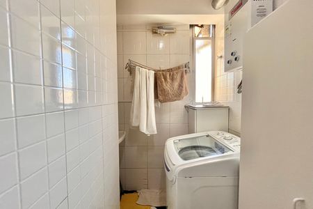 Apartamento à venda com 180m², 4 quartos e 1 vaga Apartamento à venda com 180m², 4 quartos e 1 vagaÁrea de Serviço