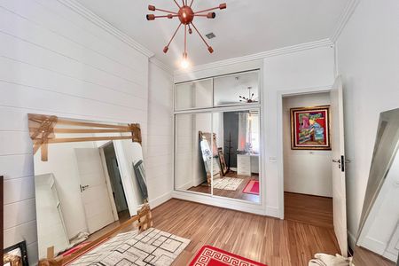 Apartamento à venda com 180m², 4 quartos e 1 vaga Apartamento à venda com 180m², 4 quartos e 1 vagaQuarto 1