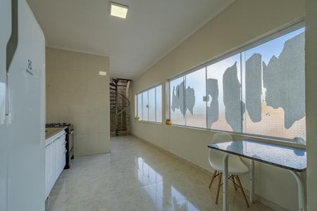 Casa à venda com 3 quartos, 180m² em Jardim Flamboyant, Campinas