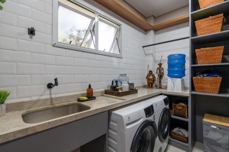 Casa de condomínio à venda com 264m², 3 quartos e 3 vagas