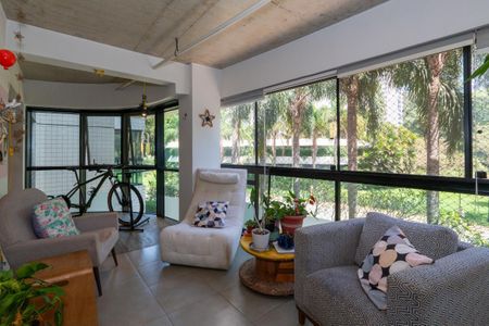 Apartamento à venda com 152m², 3 quartos e 3 vagas