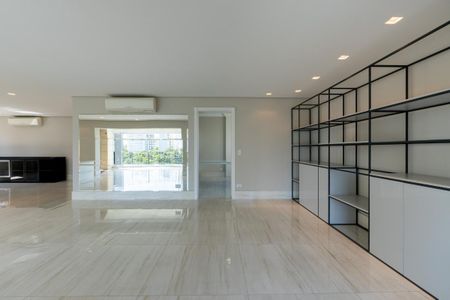 Apartamento à venda com 4 quartos, 392m² em Vila Suzana, São Paulo