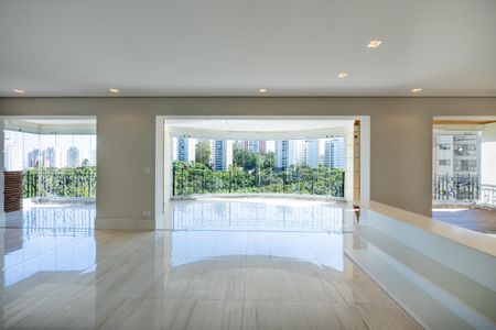 Apartamento à venda com 392m², 4 quartos e 5 vagas