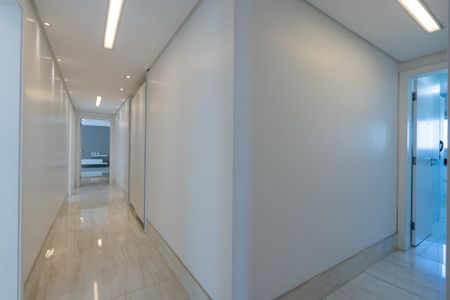 Apartamento à venda com 392m², 4 quartos e 5 vagas