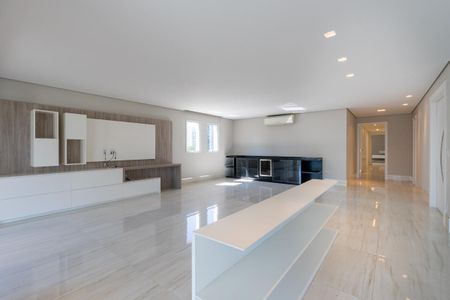 Apartamento à venda com 392m², 4 quartos e 5 vagas