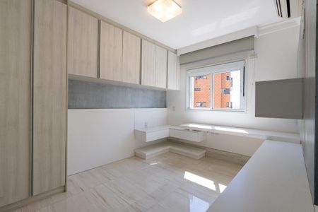 Apartamento à venda com 392m², 4 quartos e 5 vagas