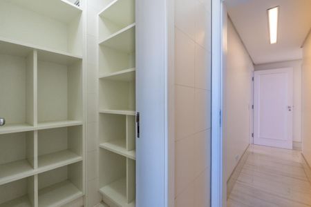 Apartamento à venda com 392m², 4 quartos e 5 vagas