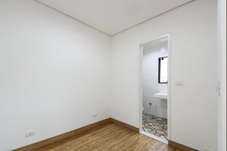 Casa à venda com 170m², 6 quartos e 3 vagas