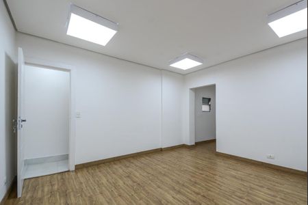 Casa à venda com 170m², 6 quartos e 3 vagas