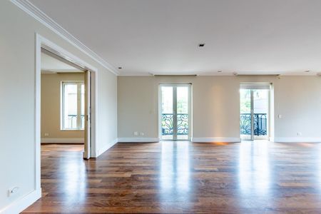 Apartamento à venda com 385m², 4 quartos e 6 vagas
