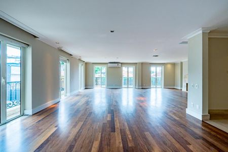 Apartamento à venda com 385m², 4 quartos e 6 vagas
