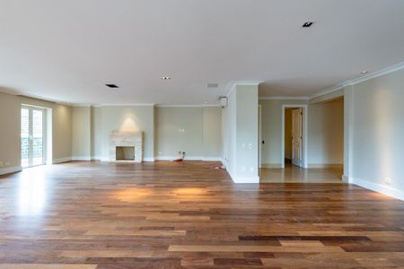 Apartamento à venda com 385m², 4 quartos e 6 vagas