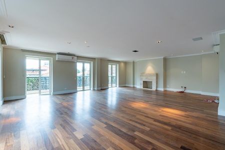 Apartamento à venda com 385m², 4 quartos e 6 vagas