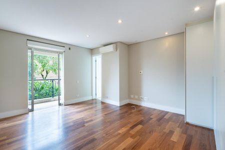 Apartamento à venda com 385m², 4 quartos e 6 vagas