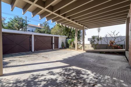 Casa à venda com 4 quartos, 400m² em Brooklin, São Paulo