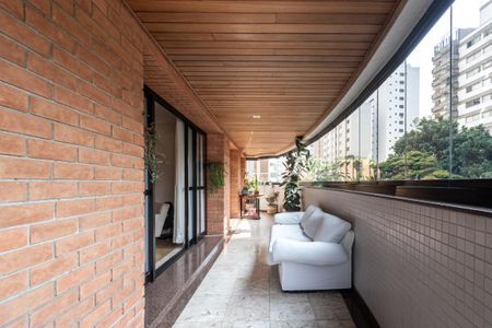 Apartamento à venda com 171m², 4 quartos e 3 vagas