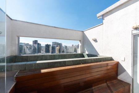 Apartamento à venda com 2 quartos, 95m² em Vila Olímpia, São Paulo