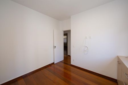 Apartamento para alugar com 240m², 3 quartos e 3 vagas Apartamento para alugar com 240m², 3 quartos e 3 vagasQUARTO1