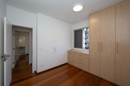 Apartamento para alugar com 240m², 3 quartos e 3 vagas Apartamento para alugar com 240m², 3 quartos e 3 vagasQUARTO1