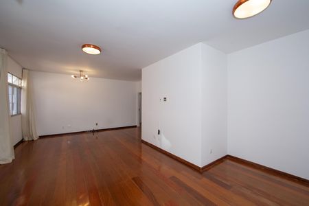 SALA de apartamento para alugar com 3 quartos, 240m² em Buritis, Belo Horizonte