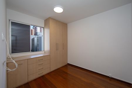 Apartamento para alugar com 240m², 3 quartos e 3 vagas Apartamento para alugar com 240m², 3 quartos e 3 vagasQUARTO1