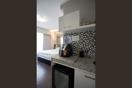 Cozinha de apartamento à venda com 1 quarto, 30m² em São Luiz, Belo Horizonte