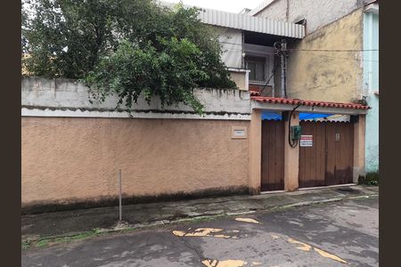 Casa à venda com 4 quartos, 197m² em Inhaúma, Rio de Janeiro