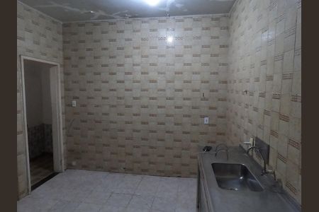 Casa à venda com 4 quartos, 197m² em Inhaúma, Rio de Janeiro