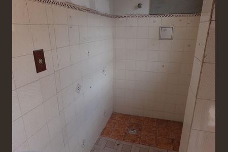 Casa à venda com 197m², 4 quartos e 2 vagas Casa à venda com 197m², 4 quartos e 2 vagasBanheiro