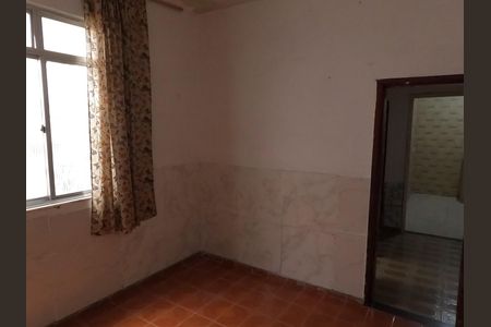 Casa à venda com 197m², 4 quartos e 2 vagas Casa à venda com 197m², 4 quartos e 2 vagasQuarto