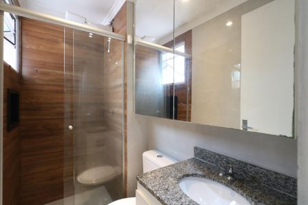Apartamento para alugar com 44m², 2 quartos e 1 vaga Apartamento para alugar com 44m², 2 quartos e 1 vagaBanheiro